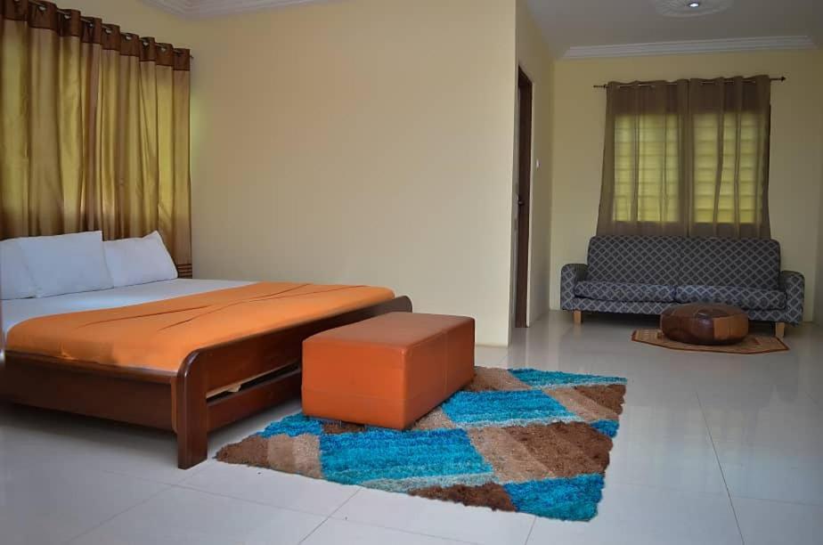 Hotel Loreto Cape Coast Exteriör bild