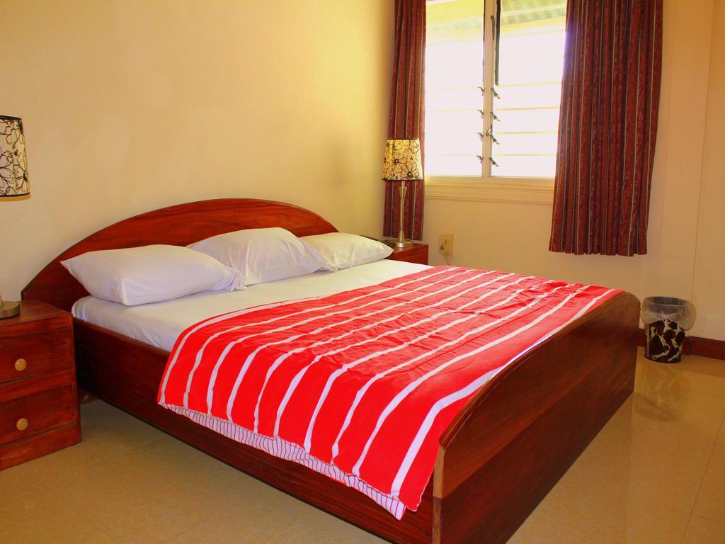 Hotel Loreto Cape Coast Exteriör bild