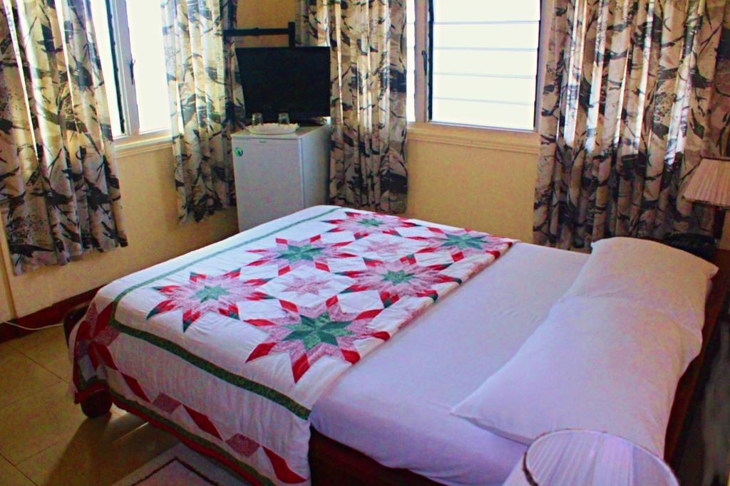 Hotel Loreto Cape Coast Exteriör bild